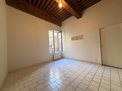 APPARTEMENT T2 A LOUER - LYON 5EME ARRONDISSEMENT Saint-Jean - 38.46 m2 - 696 &euro; charges comprises par mois