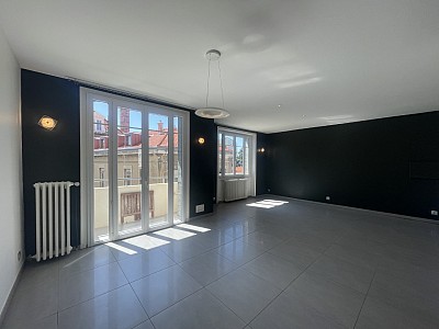 APPARTEMENT T2 A LOUER - LYON 4EME ARRONDISSEMENT Bony Bonnet - 73.84 m2 - 1069€ charges comprises par mois