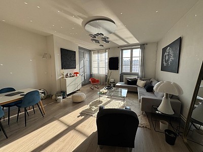 APPARTEMENT T4 A LOUER - LYON 5EME ARRONDISSEMENT Saint-Georges - 114.48 m2 - 1 642,90 € charges comprises par mois