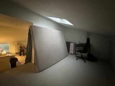 STUDIO A LOUER - CALUIRE ET CUIRE Bissardon - 23.52 m2 - 525€ charges comprises par mois