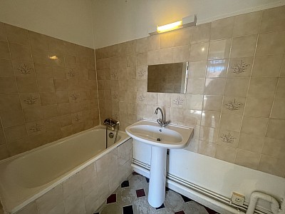 STUDIO A LOUER - LYON 1ER ARRONDISSEMENT Normale-Chartreux - 30.02 m2 - 546 € charges comprises par mois
