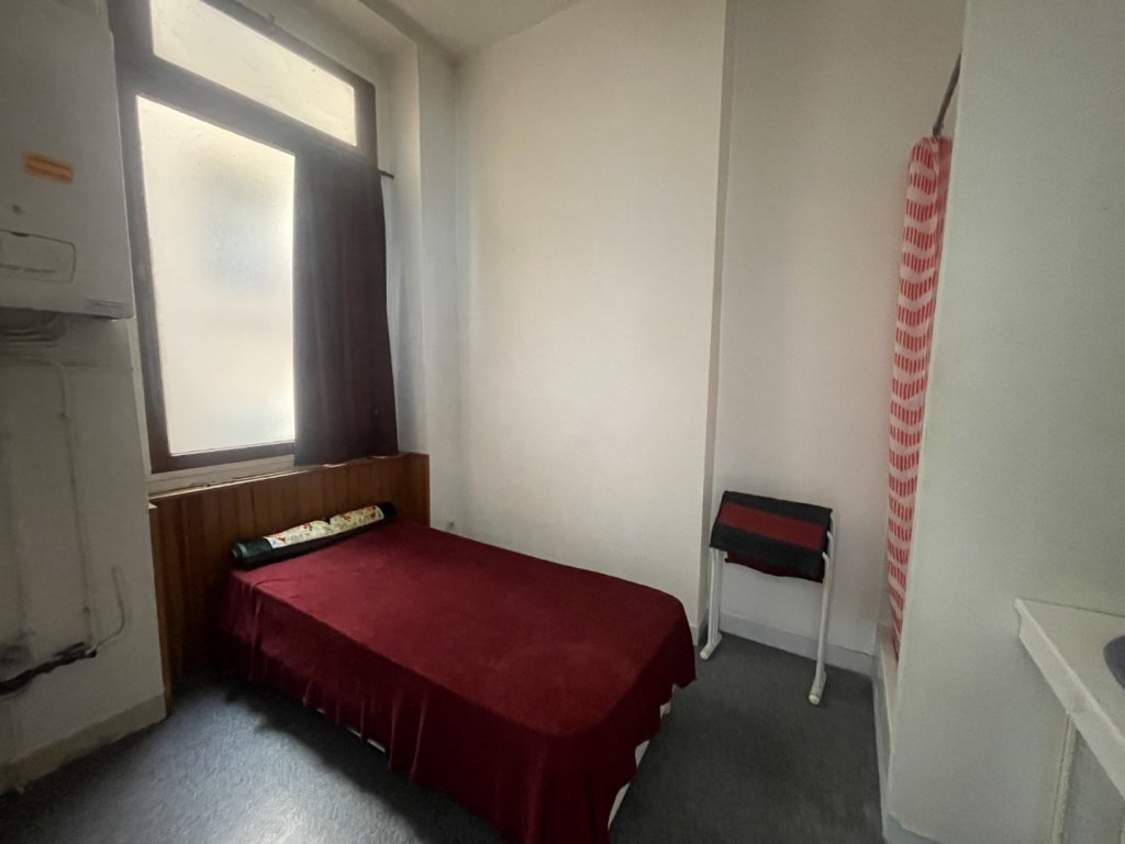 STUDIO A LOUER - LYON 1ER ARRONDISSEMENT Mairie-Martiniere - 36.62 m2 - 700 &euro; charges comprises par mois