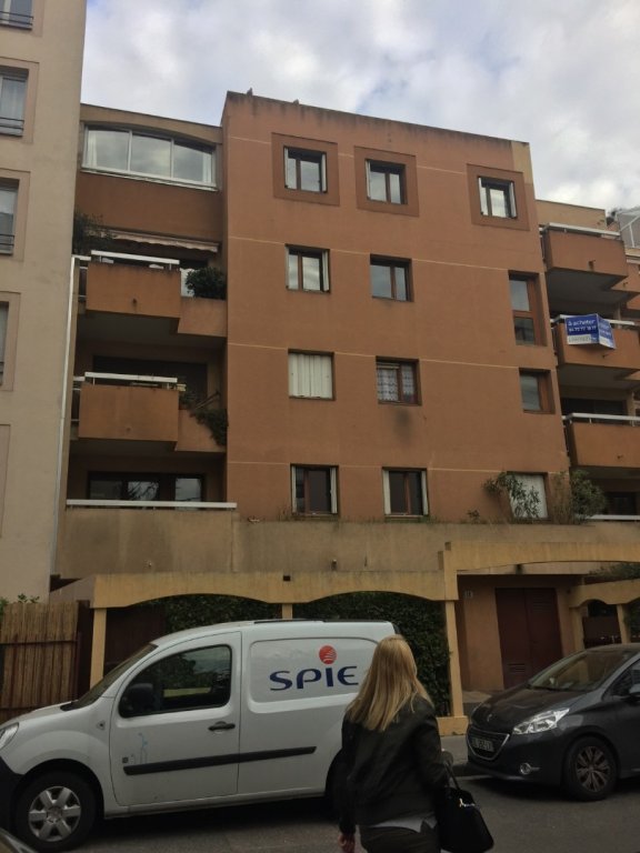 STUDIO A LOUER - LYON 3EME ARRONDISSEMENT Baraban-Ferrandiere - 37.66 m2 - 643 &euro; charges comprises par mois