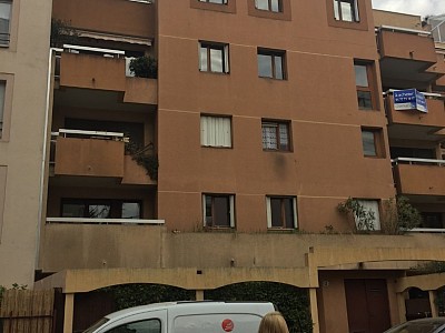 STUDIO A LOUER - LYON 3EME ARRONDISSEMENT Baraban-Ferrandiere - 37.66 m2 - 643 &euro; charges comprises par mois