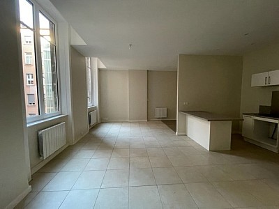 STUDIO A LOUER - LYON 4EME ARRONDISSEMENT Mairie-Tabareau - 42.85 m2 - 894,97 € charges comprises par mois