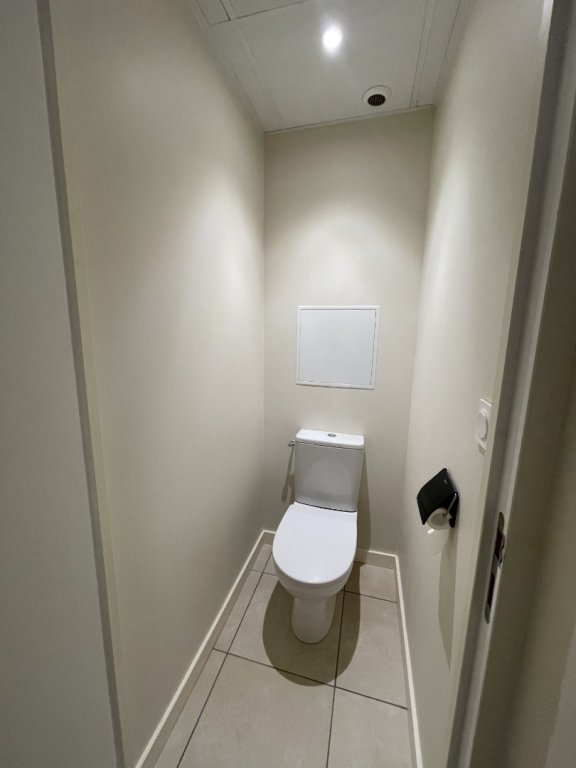 STUDIO A LOUER - LYON 4EME ARRONDISSEMENT Mairie-Tabareau - 42.85 m2 - 850�&euro; charges comprises par mois