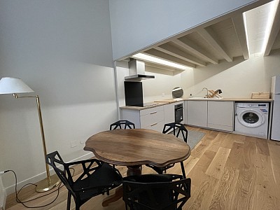 STUDIO A LOUER - LYON 4EME ARRONDISSEMENT Canuts-d Enfert Rochereau - 32 m2 - 1080 € charges comprises par mois