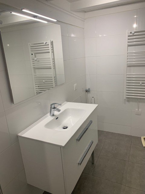 STUDIO A LOUER - LYON 4EME ARRONDISSEMENT Place Croix Rousse-Austerlitz - 38.7 m2 - 791 &euro; charges comprises par mois
