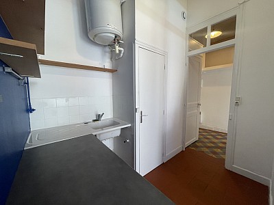 STUDIO A LOUER - LYON 4EME ARRONDISSEMENT Cdt Arnaud-Dumont d Urville - 32.22 m2 - 643 € charges comprises par mois