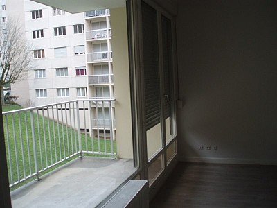 STUDIO A LOUER - LYON 5EME ARRONDISSEMENT Les Battieres - 33.64 m2 - 600€ charges comprises par mois