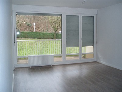 STUDIO A LOUER - LYON 5EME ARRONDISSEMENT Les Battieres - 33.64 m2 - 600€ charges comprises par mois