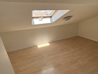 STUDIO A LOUER - LYON 7EME ARRONDISSEMENT Saint-Michel - 20.13 m2 - 545€ charges comprises par mois