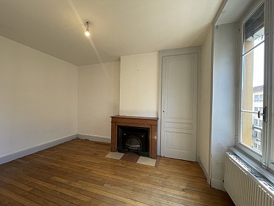 STUDIO A LOUER - VILLEURBANNE Espace-Central - 33.53 m2 - 510,32 € charges comprises par mois