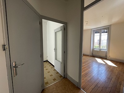 STUDIO A LOUER - VILLEURBANNE Espace-Central - 33.53 m2 - 510,32 € charges comprises par mois