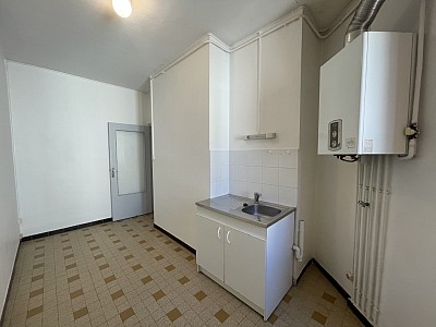 STUDIO A LOUER - VILLEURBANNE Espace-Central - 33.53 m2 - 510,32 € charges comprises par mois