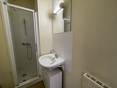 STUDIO A LOUER - VILLEURBANNE Espace-Central - 33.53 m2 - 510,32 € charges comprises par mois