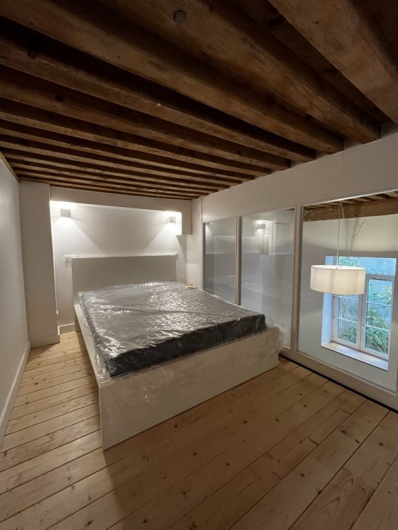 APPARTEMENT T2 A LOUER - LYON 1ER ARRONDISSEMENT Griffon-Royale - 36.9 m2 - 952 &euro; charges comprises par mois