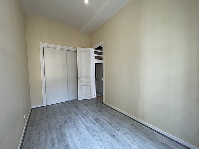 APPARTEMENT T2 A LOUER - LYON 1ER ARRONDISSEMENT Annonciade-Saint-Benoit - 51.13 m2 - 761 € charges comprises par mois