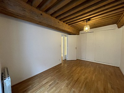 APPARTEMENT T2 A LOUER - LYON 1ER ARRONDISSEMENT Normale-Chartreux - 52.04 m2 - 900 &euro; charges comprises par mois