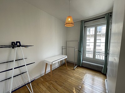 APPARTEMENT T2 A LOUER - LYON 2EME ARRONDISSEMENT Merciere-Grolee - 56.03 m2 - 1180€ charges comprises par mois