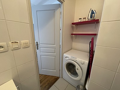 APPARTEMENT T2 A LOUER - LYON 2EME ARRONDISSEMENT Merciere-Grolee - 56.03 m2 - 1180€ charges comprises par mois