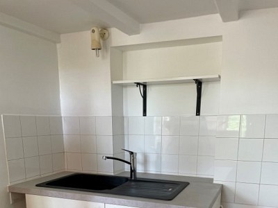 APPARTEMENT T2 A LOUER - LYON 4EME ARRONDISSEMENT Place Croix Rousse-Austerlitz - 60.49 m2 - 1 040 € charges comprises par mois