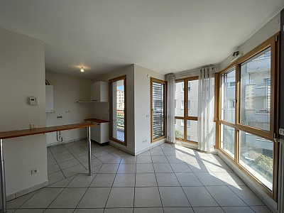 APPARTEMENT T2 A LOUER - LYON 4EME ARRONDISSEMENT Boucle Louis Thevenet - 51.15 m2 - 867€ charges comprises par mois