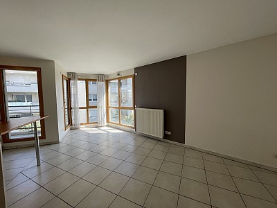 APPARTEMENT T2 A LOUER - LYON 4EME ARRONDISSEMENT Boucle Louis Thevenet - 51.15 m2 - 867€ charges comprises par mois