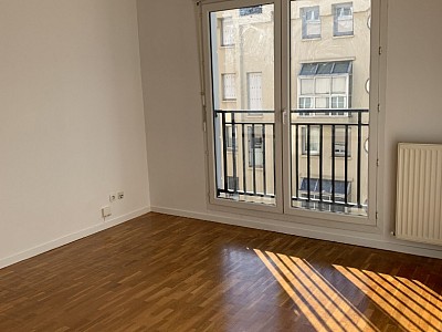 APPARTEMENT T2 A LOUER - LYON 4EME ARRONDISSEMENT Cuire Canuts - 49.77 m2 - 963,89€ charges comprises par mois
