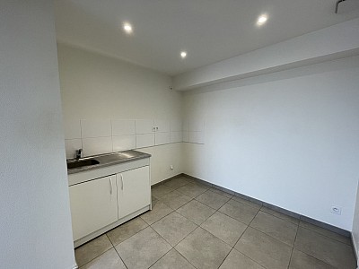 APPARTEMENT T2 A LOUER - LYON 4EME ARRONDISSEMENT Grande Rue-Bertone - 42.18 m2 - 659�&euro; charges comprises par mois