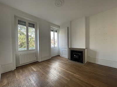 APPARTEMENT T2 A LOUER - LYON 4EME ARRONDISSEMENT Bony Bonnet - 58.69 m2 - 1�009�&euro; charges comprises par mois