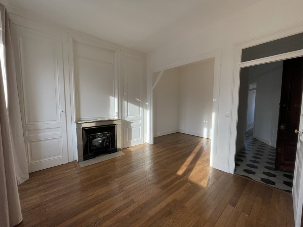 APPARTEMENT T2 A LOUER - LYON 4EME ARRONDISSEMENT Bony Bonnet - 58.69 m2 - 1�009�&euro; charges comprises par mois