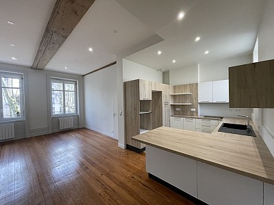 APPARTEMENT T2 A LOUER - LYON 4EME ARRONDISSEMENT Bony Bonnet - 58.31 m2 - 1�111�&euro; charges comprises par mois