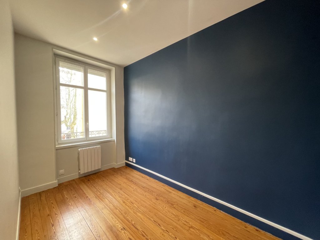 APPARTEMENT T2 A LOUER - LYON 4EME ARRONDISSEMENT Bony Bonnet - 58.31 m2 - 1�111�&euro; charges comprises par mois