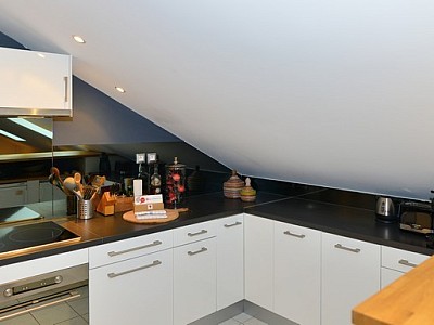 APPARTEMENT T2 A LOUER - LYON 4EME ARRONDISSEMENT Cuire Canuts - 52.94 m2 - 1 275 &euro; charges comprises par mois