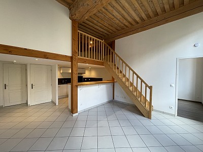 APPARTEMENT T2 A LOUER - LYON 4EME ARRONDISSEMENT Cdt Arnaud-Dumont d Urville - 45.46 m2 - 808 &euro; charges comprises par mois