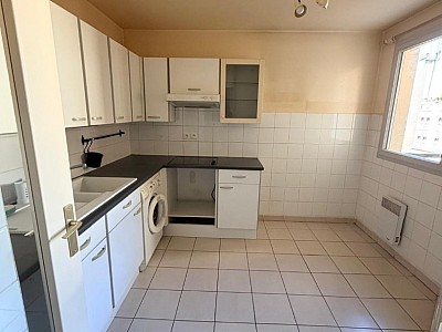 APPARTEMENT T2 A LOUER - LYON 4EME ARRONDISSEMENT Deleuvre-Henon - 54.22 m2 - 930 € charges comprises par mois