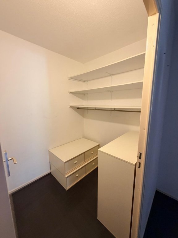 APPARTEMENT T2 A LOUER - LYON 4EME ARRONDISSEMENT Deleuvre-Henon - 54.22 m2 - 930 &euro; charges comprises par mois