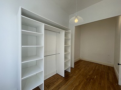 APPARTEMENT T2 A LOUER - LYON 4EME ARRONDISSEMENT Cdt Arnaud-Dumont d Urville - 39.89 m2 - 750€ charges comprises par mois