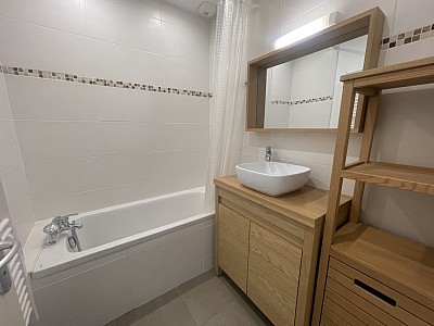 APPARTEMENT T2 A LOUER - LYON 4EME ARRONDISSEMENT Cdt Arnaud-Dumont d Urville - 39.89 m2 - 750€ charges comprises par mois