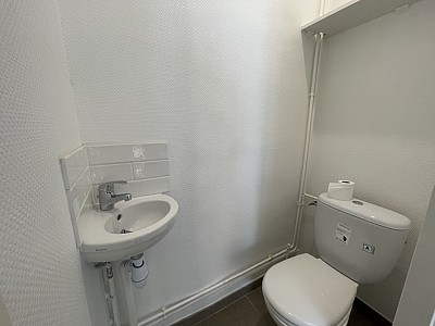 APPARTEMENT T2 A LOUER - LYON 4EME ARRONDISSEMENT Cdt Arnaud-Dumont d Urville - 39.89 m2 - 750€ charges comprises par mois