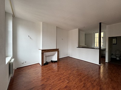 APPARTEMENT T2 A LOUER - LYON 6EME ARRONDISSEMENT Moliere - 51.85 m2 - 920 &euro; charges comprises par mois