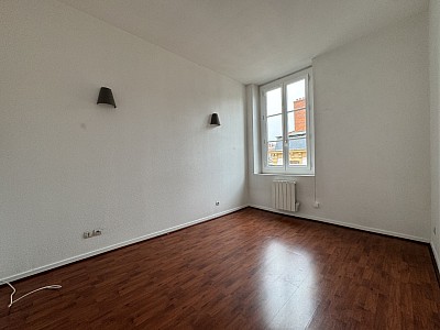 APPARTEMENT T2 A LOUER - LYON 6EME ARRONDISSEMENT Moliere - 51.85 m2 - 920 &euro; charges comprises par mois