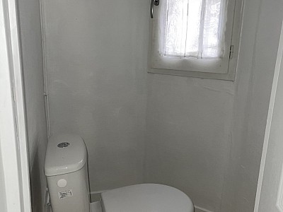 APPARTEMENT T2 A LOUER - LYON 7EME ARRONDISSEMENT Pasteur - 70.72 m2 - 1 140 € charges comprises par mois