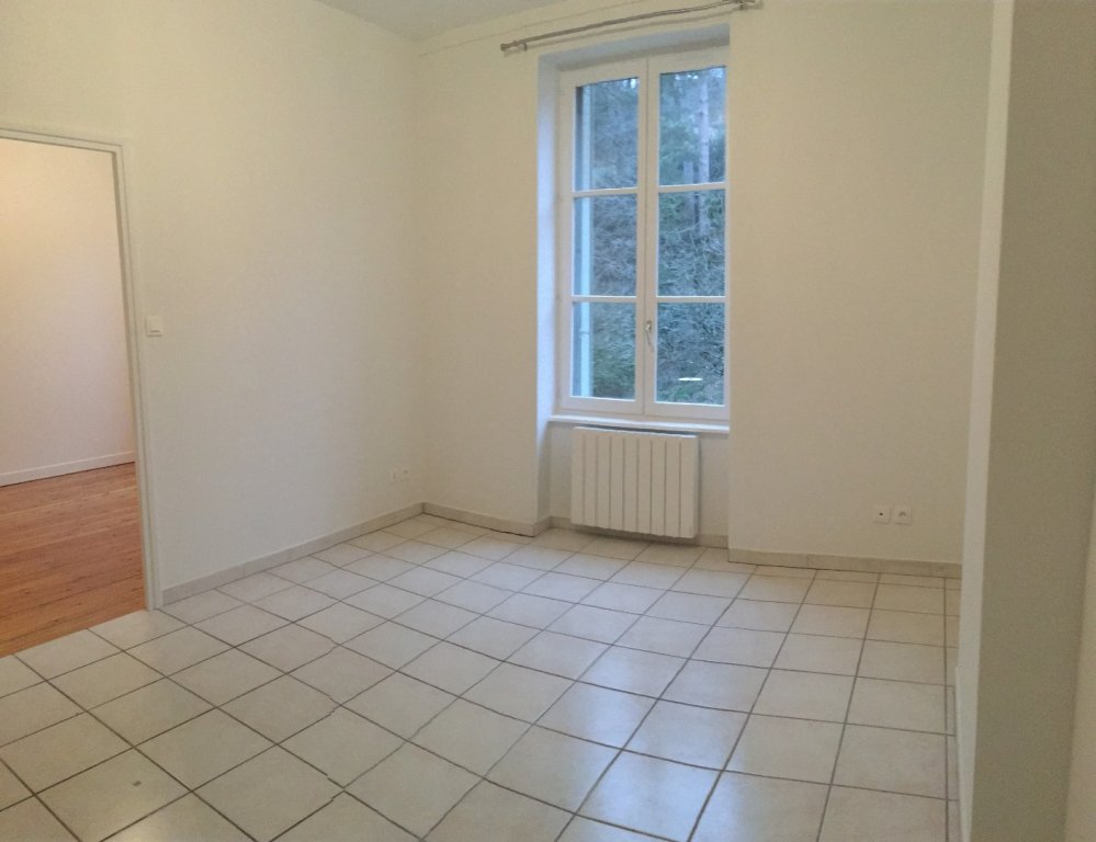 APPARTEMENT T2 A LOUER - LYON 9EME ARRONDISSEMENT l Industrie-Le Bourg - 30.54 m2 - 562 &euro; charges comprises par mois