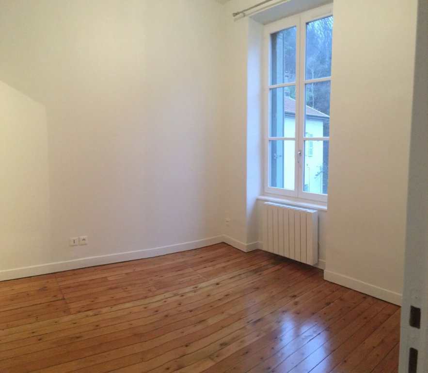 APPARTEMENT T2 A LOUER - LYON 9EME ARRONDISSEMENT l Industrie-Le Bourg - 30.54 m2 - 562 &euro; charges comprises par mois