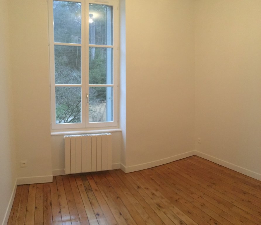 APPARTEMENT T2 A LOUER - LYON 9EME ARRONDISSEMENT l Industrie-Le Bourg - 30.54 m2 - 562 &euro; charges comprises par mois