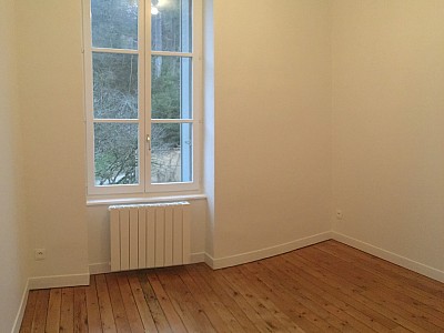 APPARTEMENT T2 A LOUER - LYON 9EME ARRONDISSEMENT l Industrie-Le Bourg - 30.54 m2 - 562 &euro; charges comprises par mois