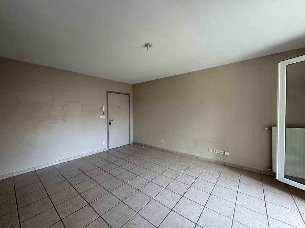 APPARTEMENT T2 A LOUER - VENISSIEUX Moulin-a-Vent - 47.77 m2 - 658 &euro; charges comprises par mois