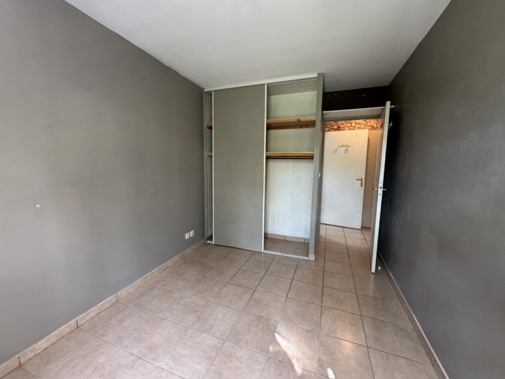 APPARTEMENT T2 A LOUER - VENISSIEUX Moulin-a-Vent - 47.77 m2 - 658 &euro; charges comprises par mois
